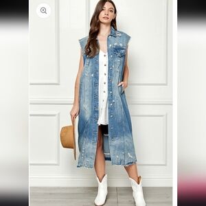 193. Veveret Bue Mid-Calf Denim Distressed Jean Vest Or Dress Size Medium